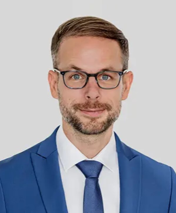 Alexander Sustal